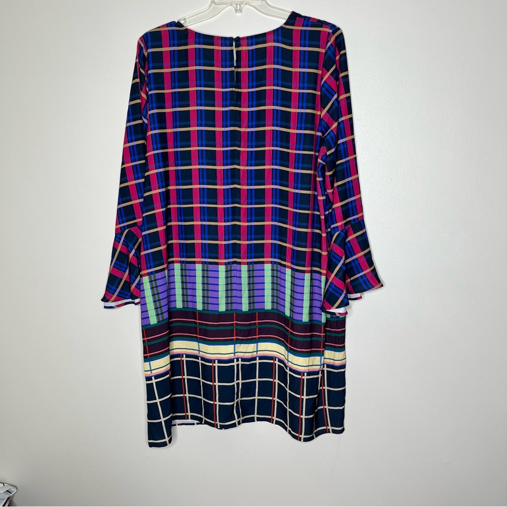 Eloquii Multicolor Plaid Dress with Flared Long Sleeves  Key Hole Opening SZ 18 - Picture 7 of 11